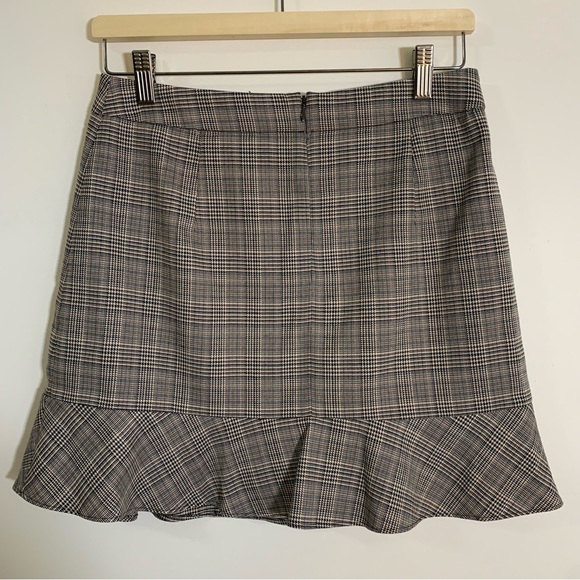 Brown Plaid Mini Skirt - Picture 4 of 9
